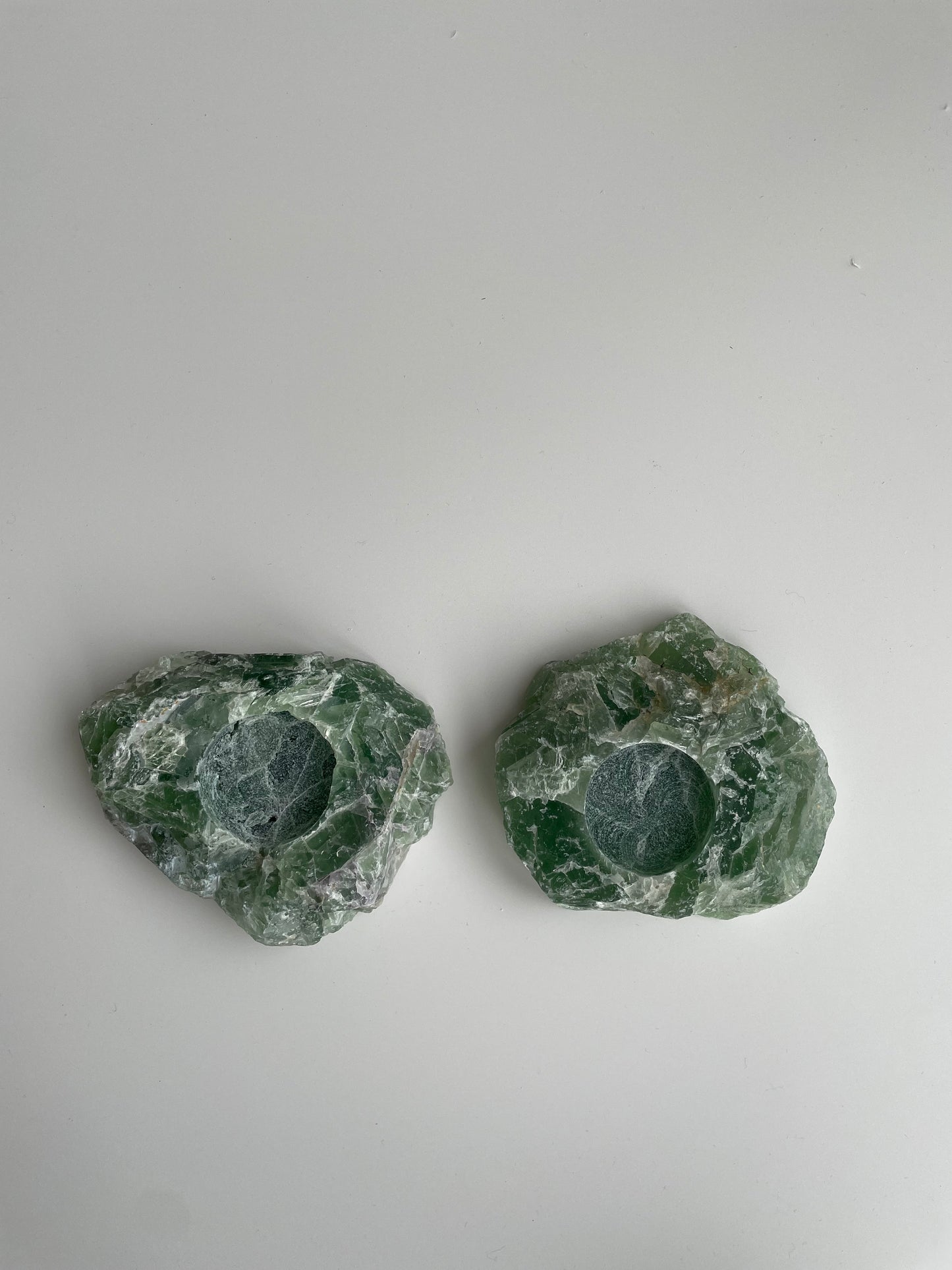 [原礦家居] 綠螢石原石燭台，適合喜歡植物花卉的你