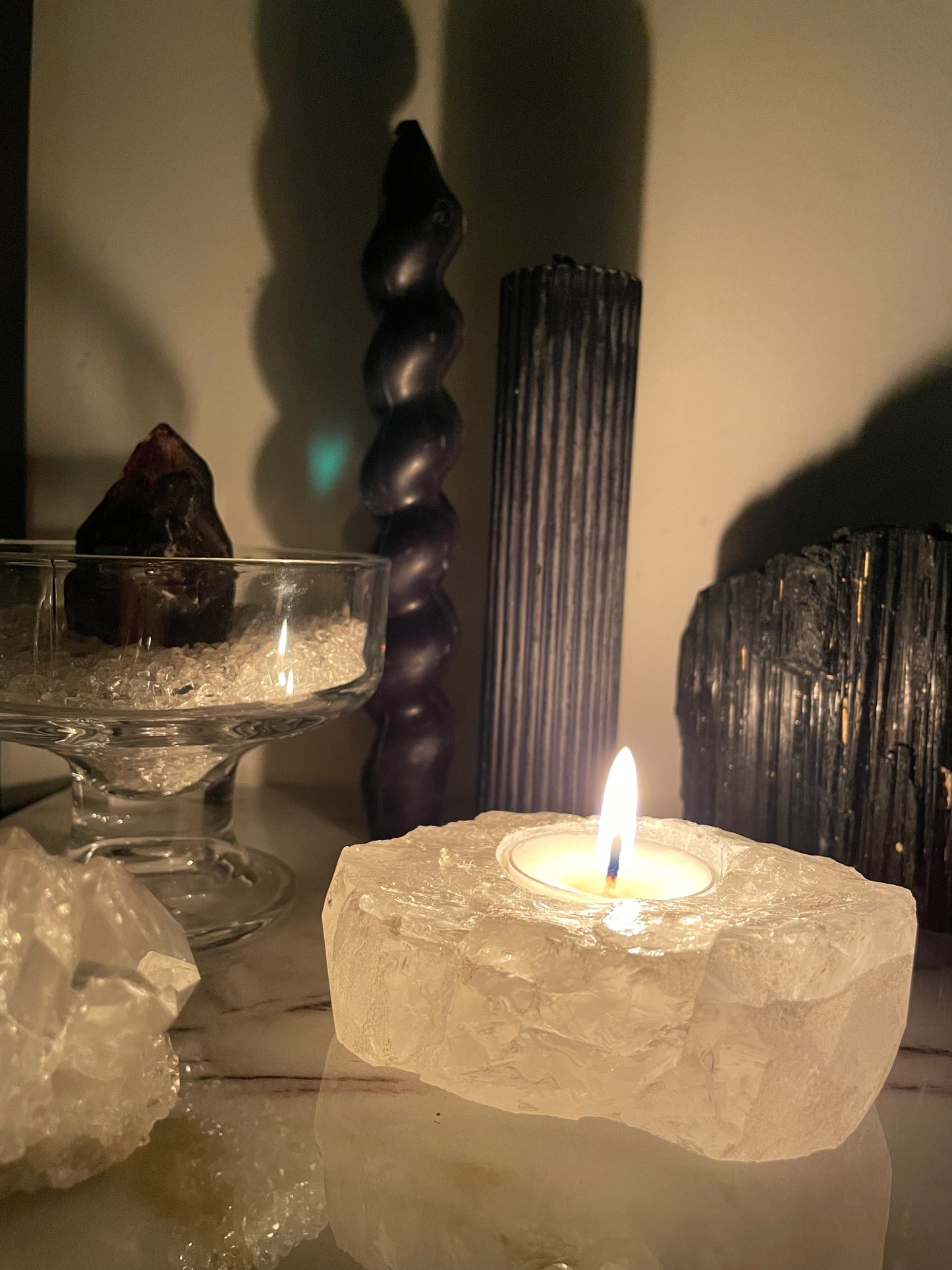 [原礦家居] 白水晶原石燭台，淨化且穩定環境中的磁場