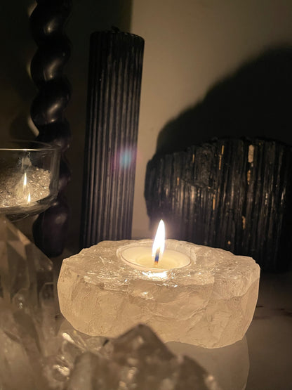 [原礦家居] 白水晶原石燭台，淨化且穩定環境中的磁場