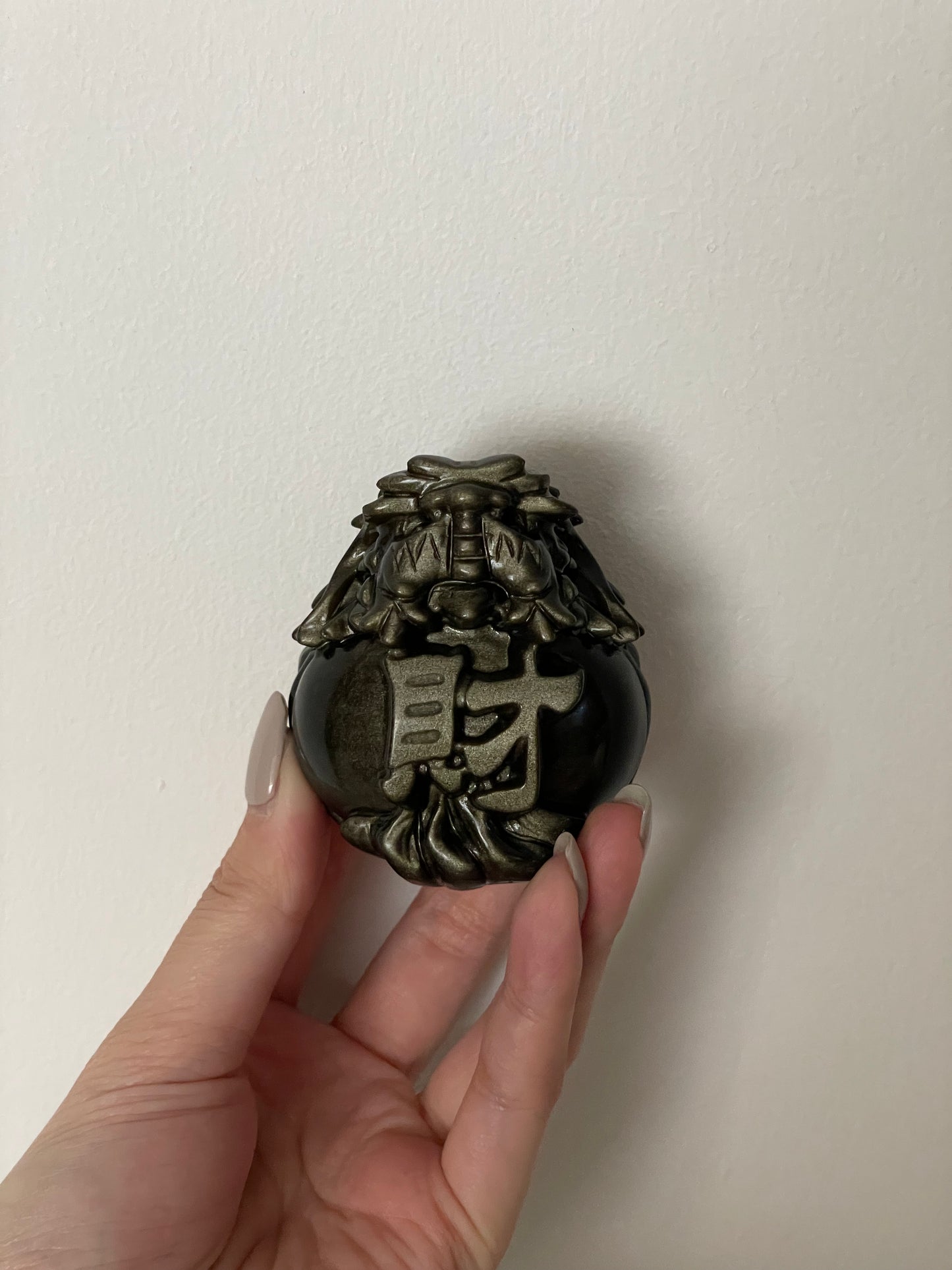 [龍年限定：金曜石龍龜] 沉穩帶金沙的暗黑法師 財